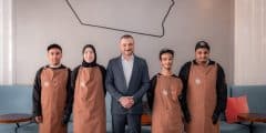 شركة الإمارات للسيارات توظف مواطنين إماراتيين من أصحاب الهمم عبر مبادرة “بي كافيه”